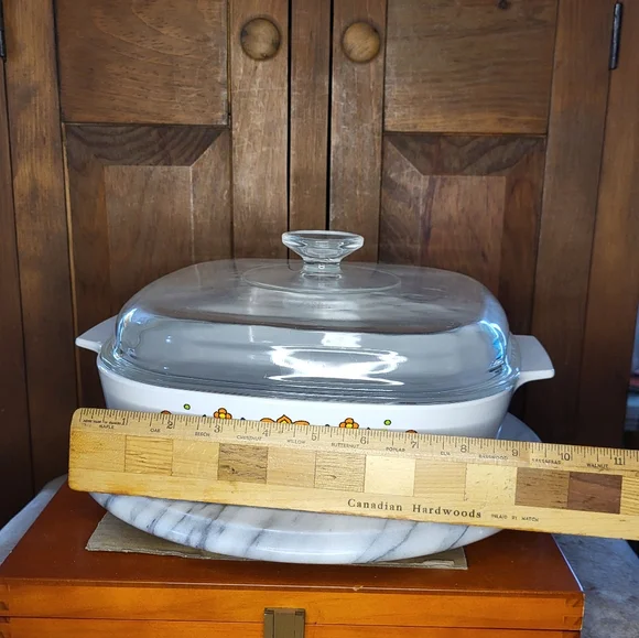 Corning Ware Floral Casserole Dish - Picture 14 of 16